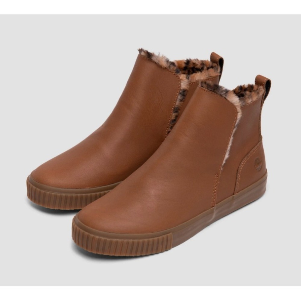 Timberland® (Women's 7 M) Skyla Bay™ 6" Lined Boots in Rust Full Grain Leather